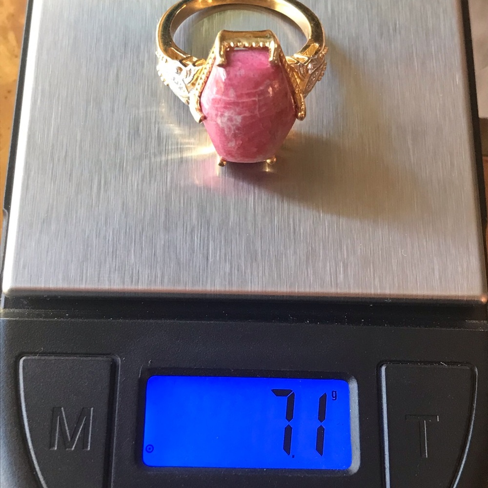 Hexagonal Pink and Gold Women's Ring - Picture 8 of 8